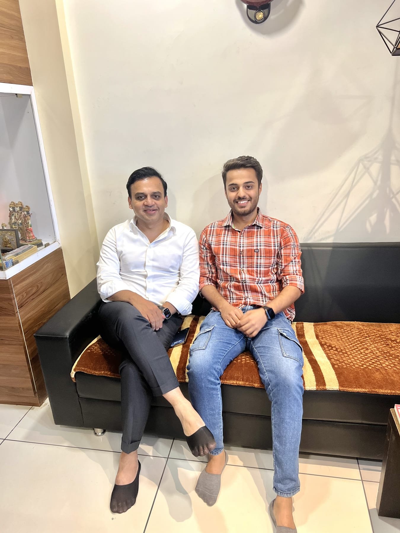 A relaxed conversation between meetings